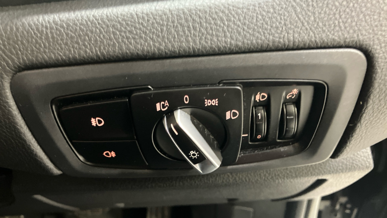 BMW 2 Series 220i SE 5dr DCT Petrol Hatchback